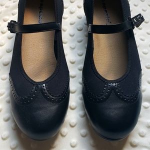 Capezio Wing Tip Tap Shoes